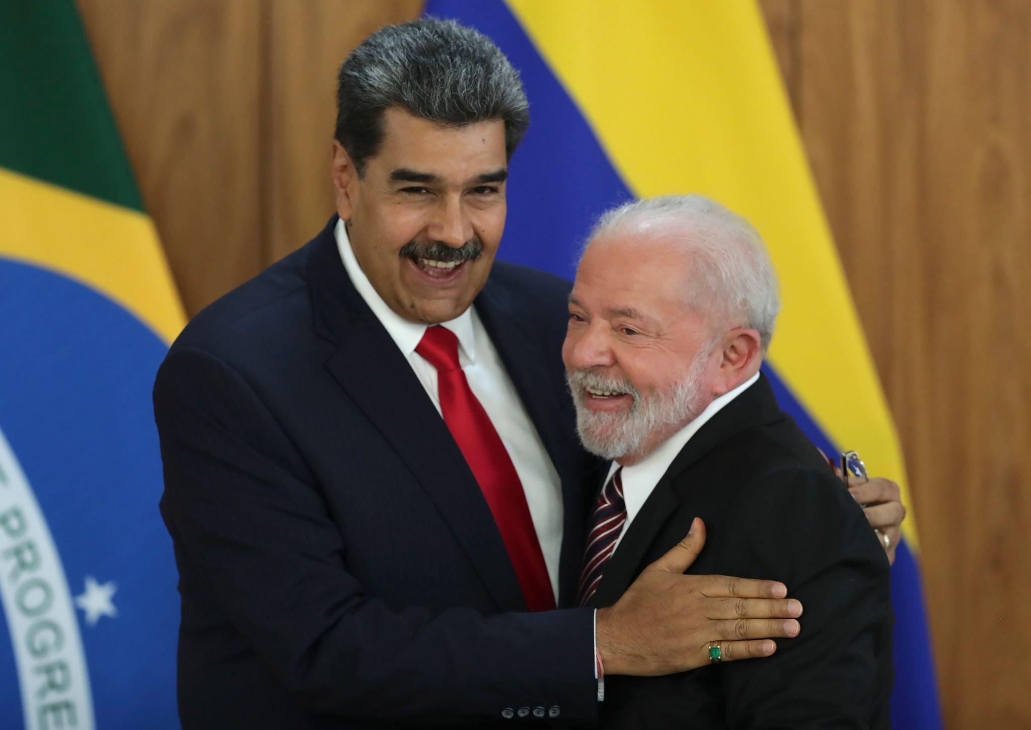 Lula stärkt Venezuelas Präsident den Rücken