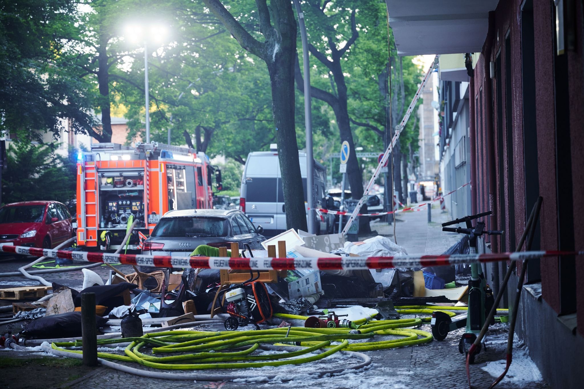 Acht Schwerverletzte bei Wohnungsbrand in Berlin–Wilmersdorf