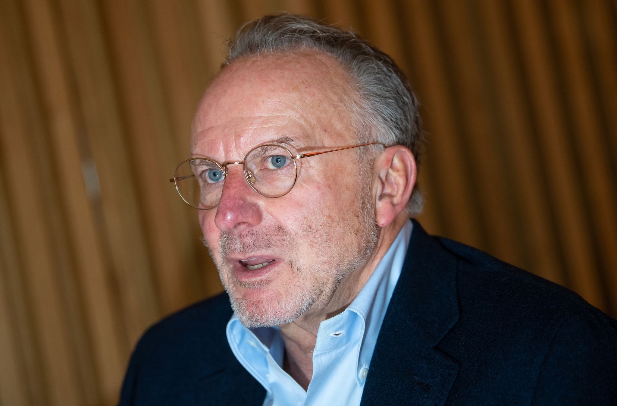 Rummenigge im Interview: „Werde nicht operativ eingreifen“