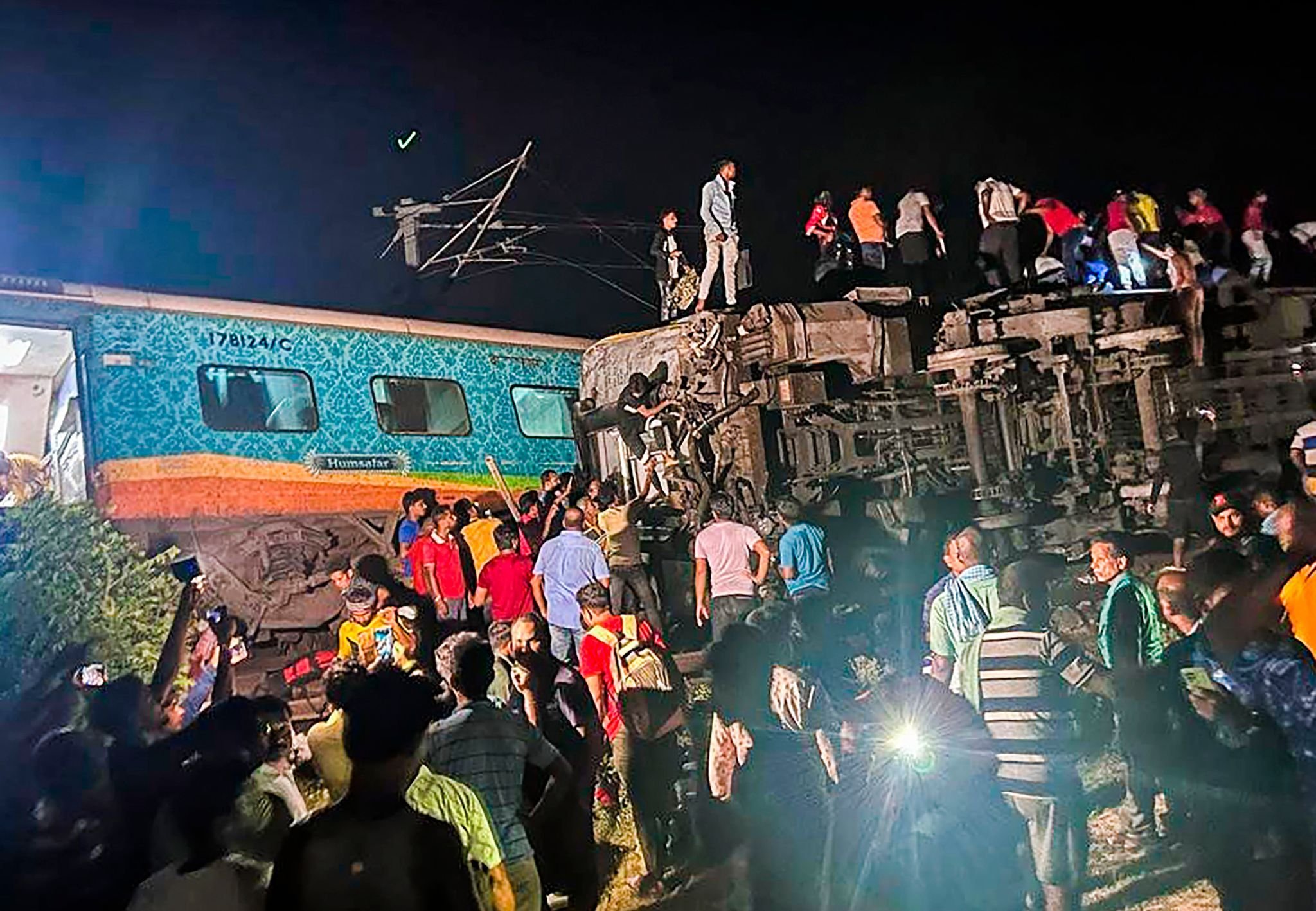 Dutzende Tote bei Zugunglück in Indien
