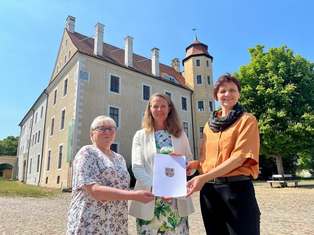 Penkun kann weitere Gebäude auf dem Schlosshof sanieren