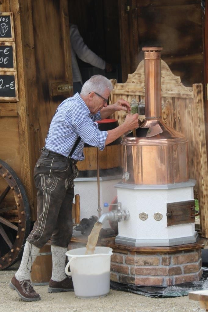 Heute Back Ich Morgen Brau Ich Heute back ich, morgen brau’ ich