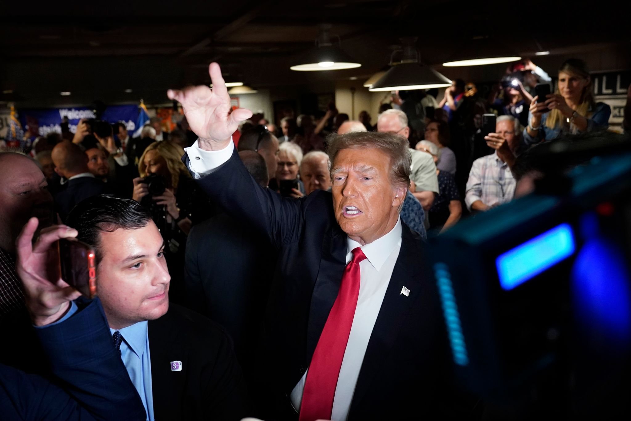 Medien: Trump wegen Geheimunterlagen im Visier der Ermittler