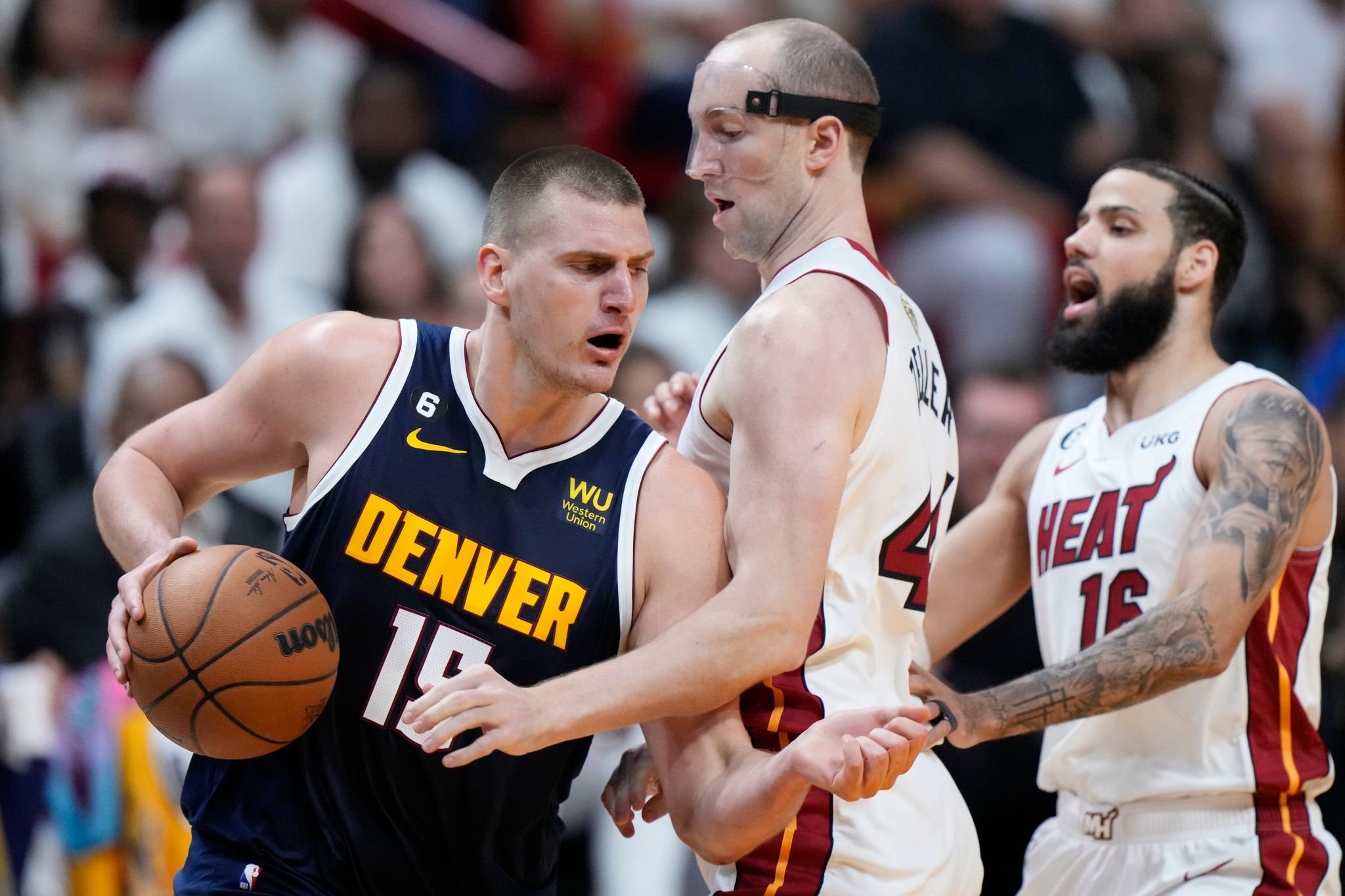 Nuggets fehlt noch ein Sieg zu ihrem ersten Titel