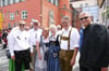 Historische Gruppen und zünftige Musikkapellen beim Ipfmessfestzug