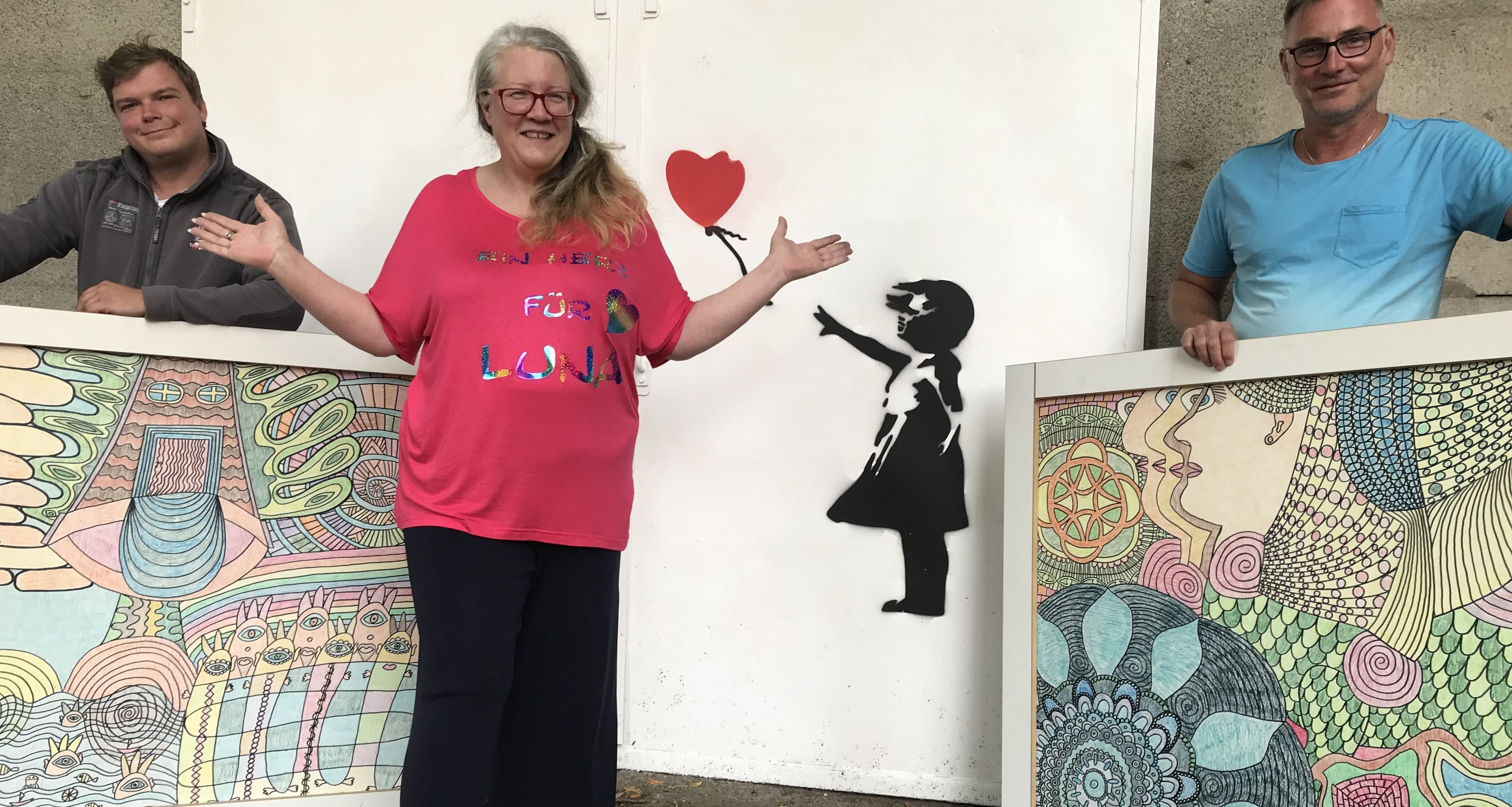 Hobbykünstlerin „La Luna“ zeigt Herz für krebskrankes Mädchen