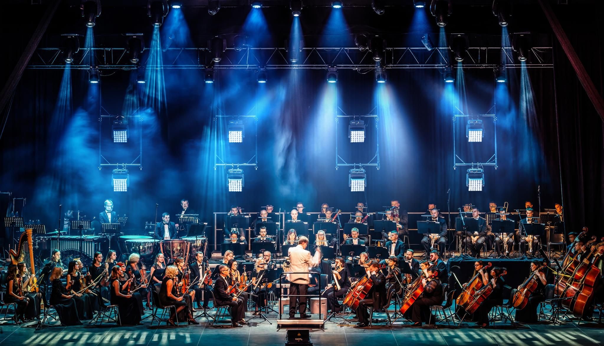 “The Music of Hans Zimmer & John Williams – The Original London Production” comes to Germany and Austria with TV presenter Max Moor and a 60-strong orchestra!