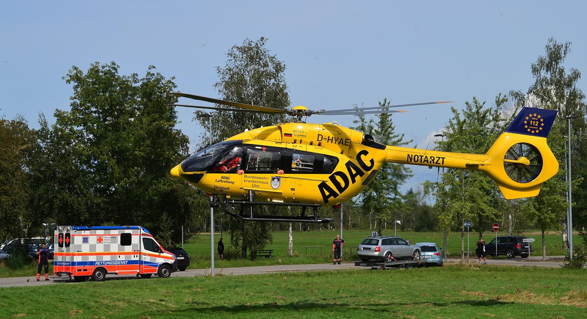 Notarzt Kommt Mit Rettungshubschrauber