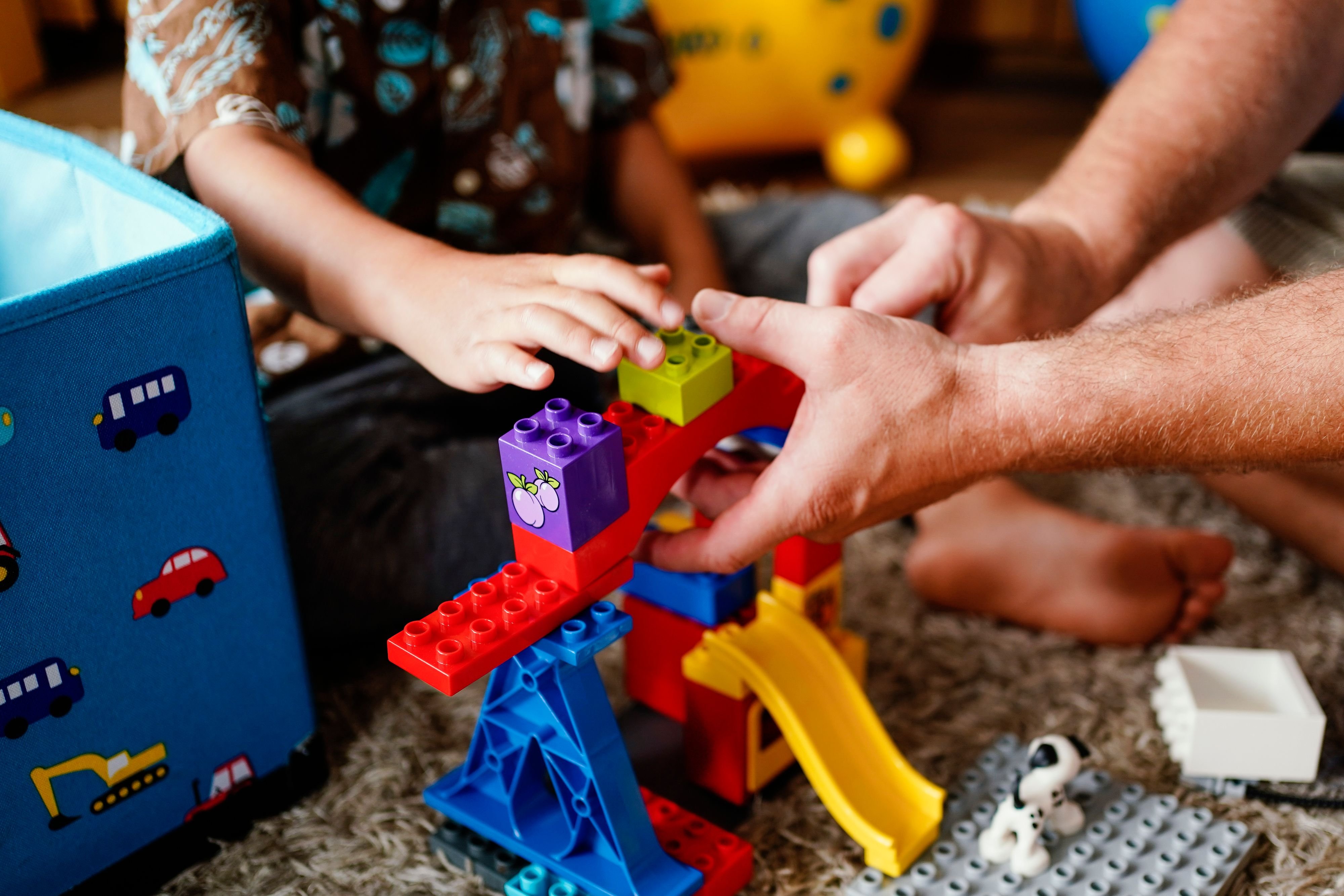 Geprägt Von Gewalt Und Vernachlässigung – Kinder Brauchen Pflegeeltern