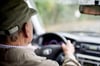 ÖPNV-Ticket statt Führerschein? Tauschprojekt überzeugt nur wenige Senioren