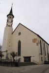 Offene Kirchentüren sollen Körper und Geist Wärme spenden