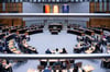 Berliner Abgeordnetenhaus berät über Nachtragshaushalt